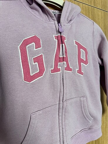 Gap Gap sweatshirt