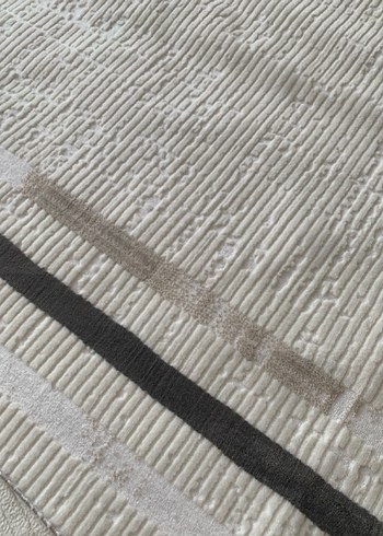 Modern Klasik Desenli Beyaz Gri Halı - Görsel 3