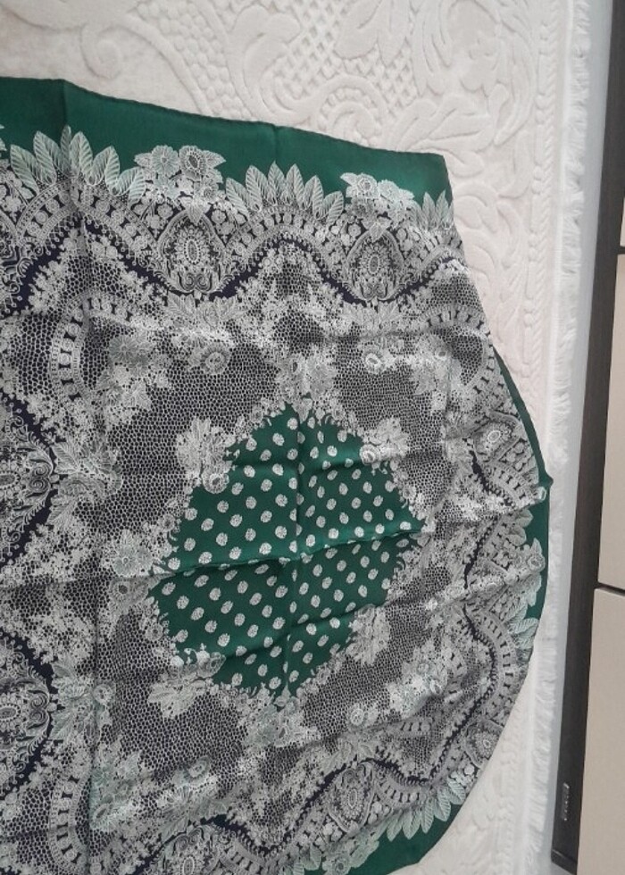 3 adet ipek esarp - Görsel 3