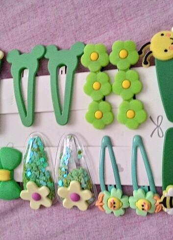 Çit çitli pastel renkli tokalar