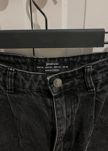 36 Beden Stradivarius Siyah Bol Kesim Jean