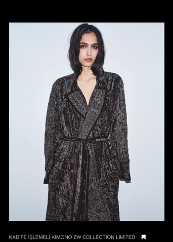 Kadife İşlemeli Siyah Uzun Kimono - Görsel 2