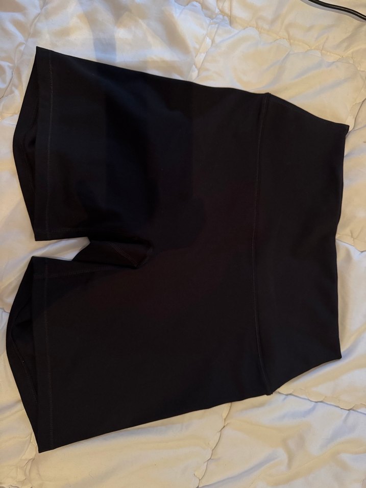 siyah Mini Kadın Tayt şort Spor Şıklığı - Görsel 4