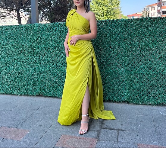 Özel dikim