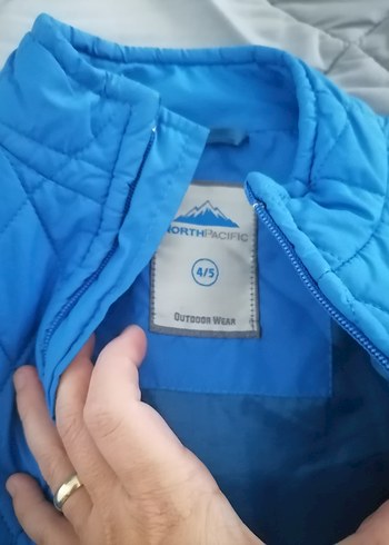 Erkek Çocuk Mavi Kapitone Yelek - Görsel 2