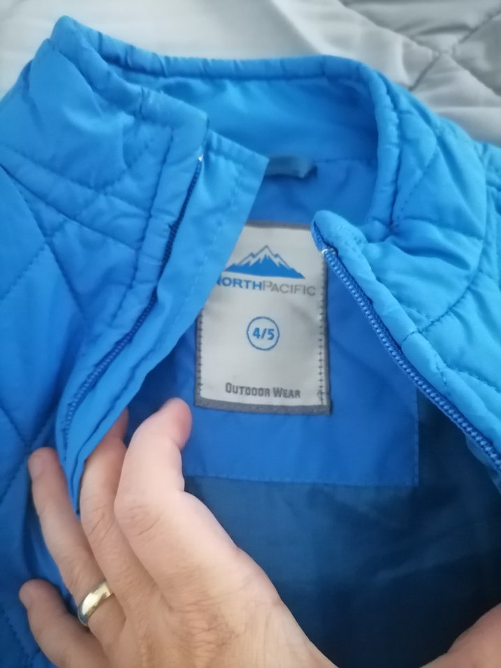 Erkek Çocuk Mavi Kapitone Yelek - Görsel 2