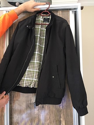 Bershka Mont