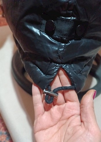 Kürk Detaylı Siyah  Uzun Zara Kadın Kışlık Mont - Görsel 7