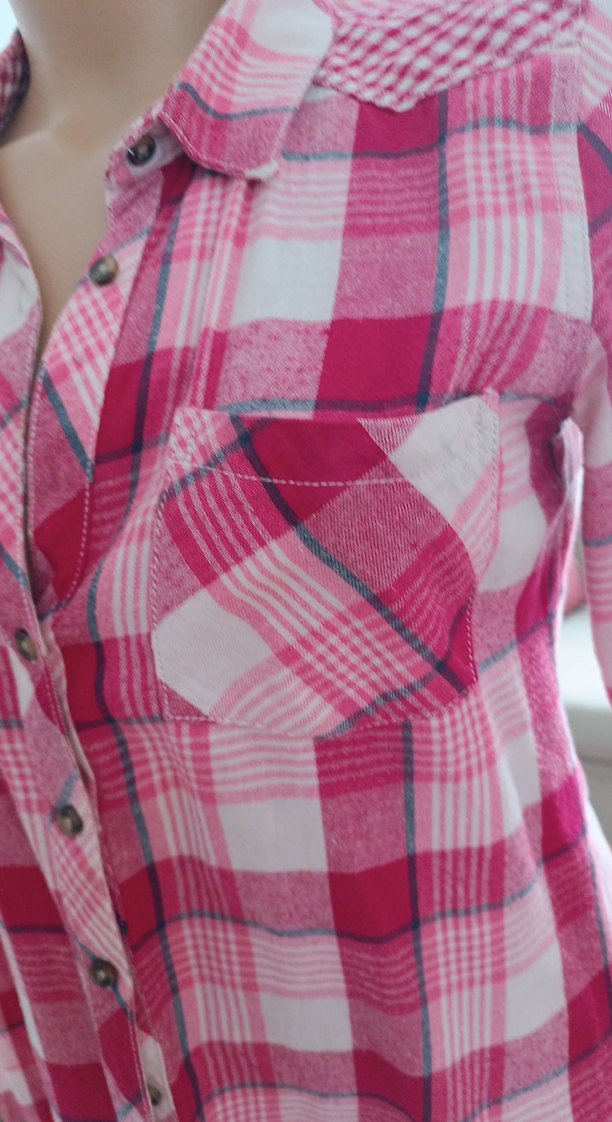 Düğmeli Pembe Kareli Uzun Kollu Gömlek - Görsel 3