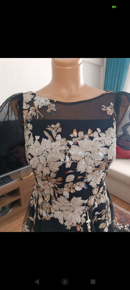 islemeli gece elbisesi - Görsel 3