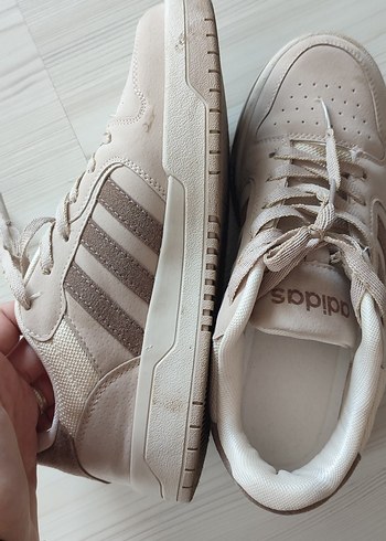 40 Beden Adidas Bej Kadın Süet Sneakers