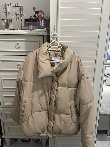 bershka mont