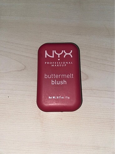 Nyx buttermelt blush no:07