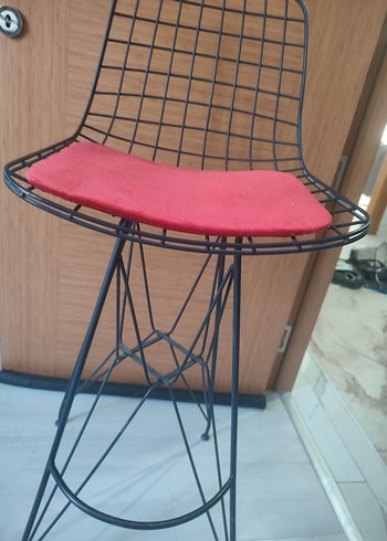 Diğer Kırmızı Metal Bar Sandalyesi