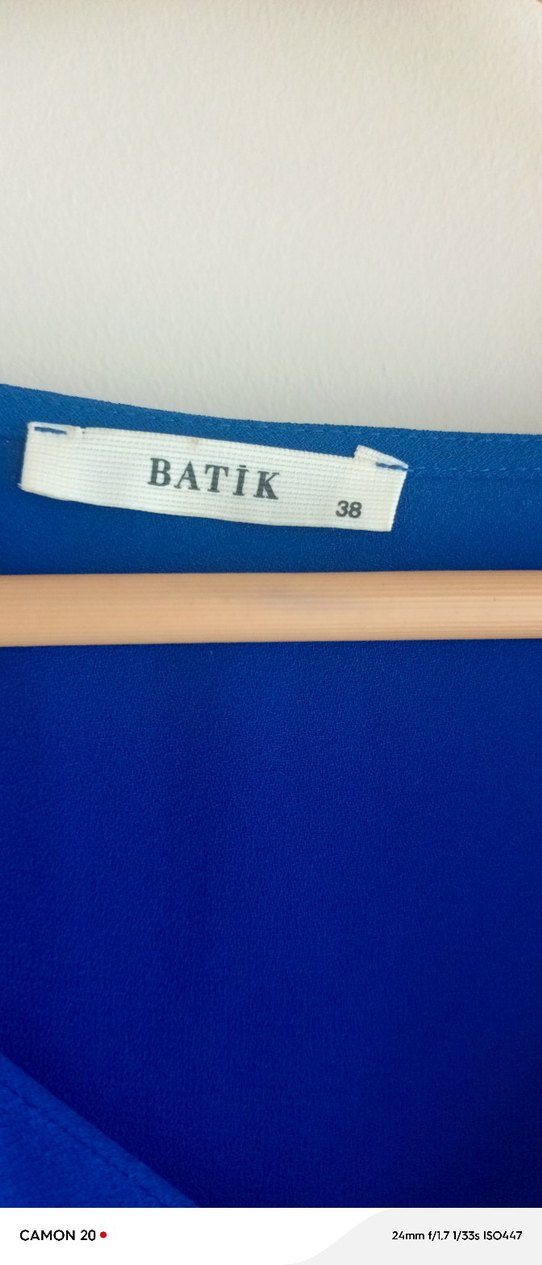 Mavi V Yakalı Salaş Hamile Tunik - Görsel 2