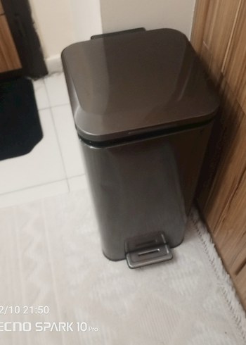 Kahverengi Gri Ayaklı Çöp Kutusu - Görsel 2