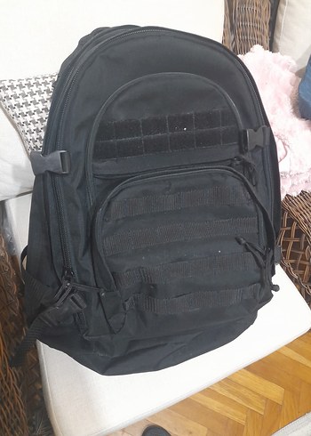 Siyah Tokalı Erkek Sırt Çantası - Görsel 2