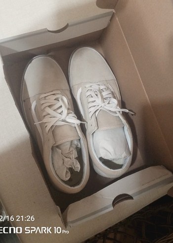 Beyaz Kadın Spor Ayakkabı - Düz Taban -45 numara - Görsel 7