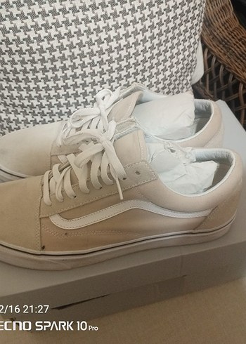 Beyaz Kadın Spor Ayakkabı - Düz Taban -45 numara - Görsel 5