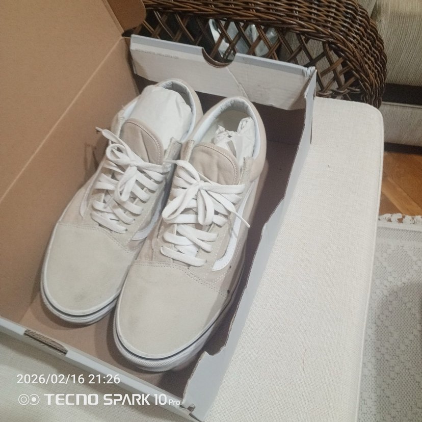 Beyaz Kadın Spor Ayakkabı - Düz Taban -45 numara - Görsel 4