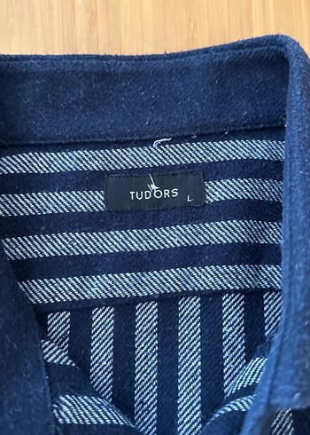 Düğmeli Çizgili yün Gömlek - Görsel 3