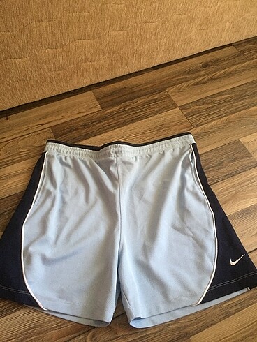 Nike şort