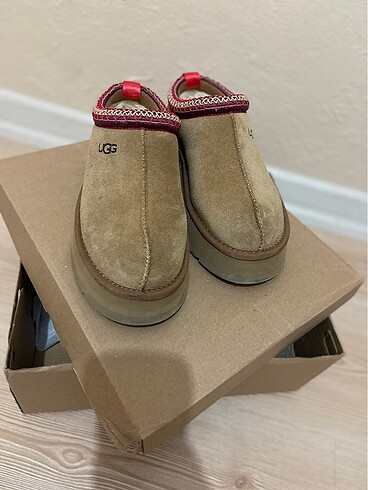 Ugg UGG Tazz Slippers CUTE