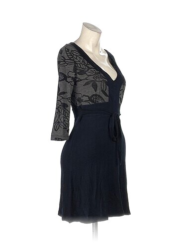 Vintage Love PreLoved Kısa Elbise %70 İndirimli.