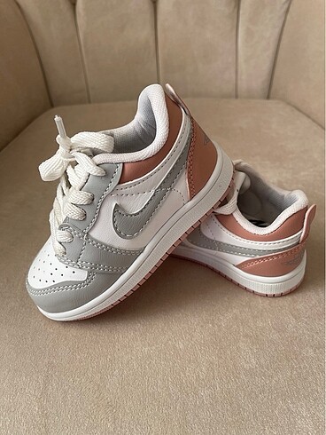 Nike 24 numara