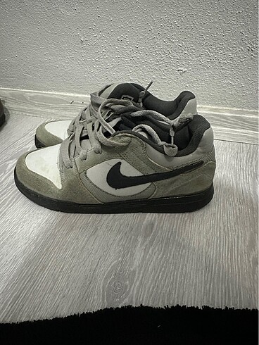 Nike spor ayakkabı