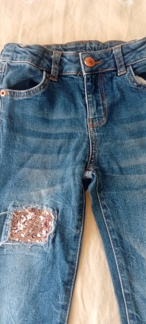 Kızlar için İşlemeli Kot Pantolon - Görsel 3