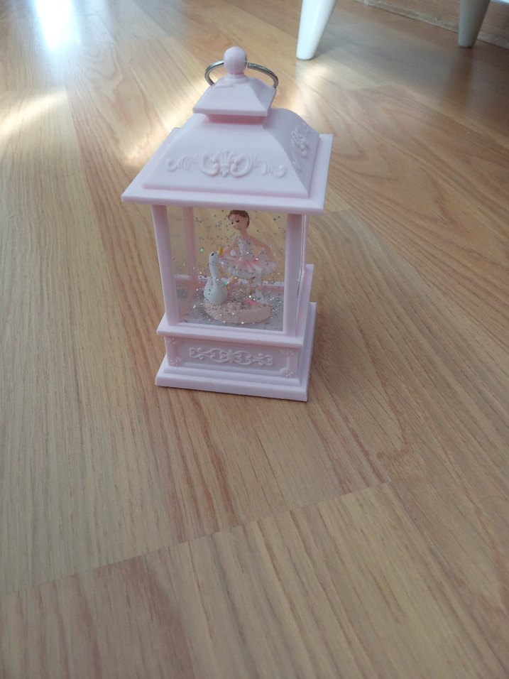 Pembe Figürlü Dekoratif ışıklı müzikli kar küresi - Görsel 2