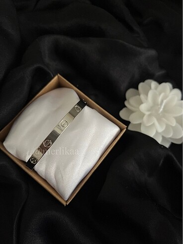 Cartier Bilezik