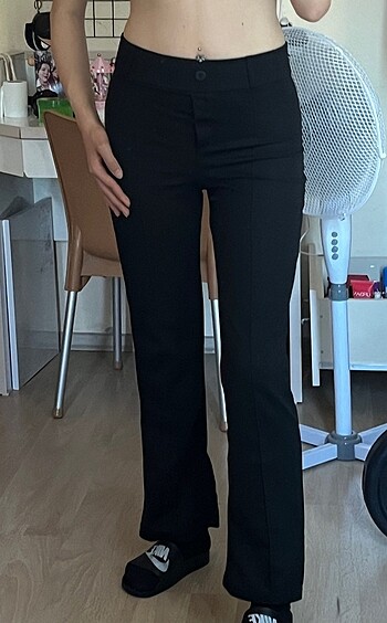siyah kumaş pantolon
