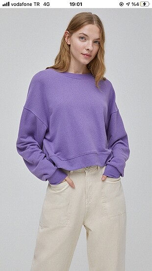 Sıfır etiketli orijinal Pull and Bear mağaza fiyatı:90
