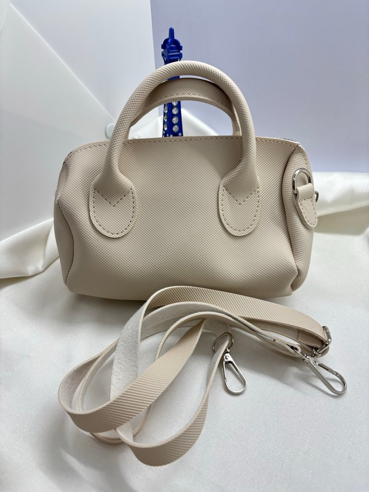 Bej Deri Minimalist Kadın Çanta - Görsel 3