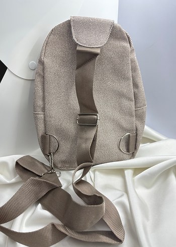 Bej Kadın Fermuarlı Sırt Çantası - Görsel 3