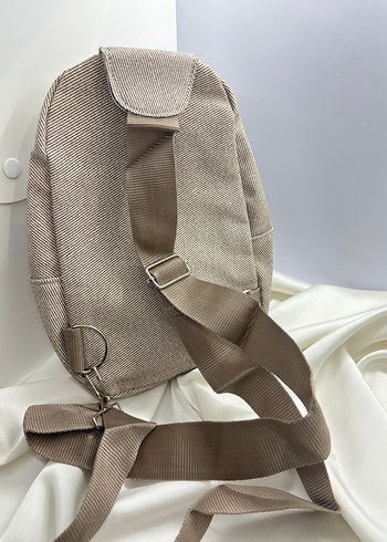 Bej Kadın Fermuarlı Sırt Çantası - Görsel 4