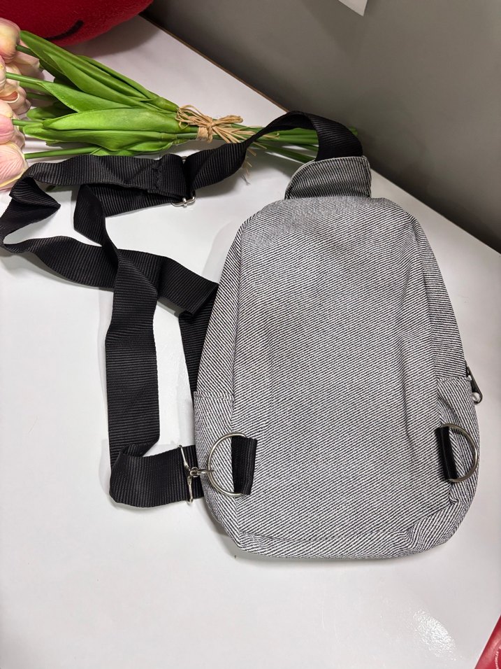 Gri Kadın Fermuarlı Omuz Çantası - Görsel 3