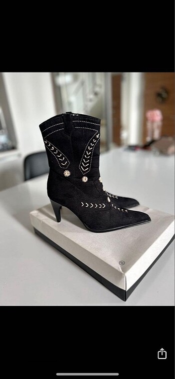 Zara Kovboy bot