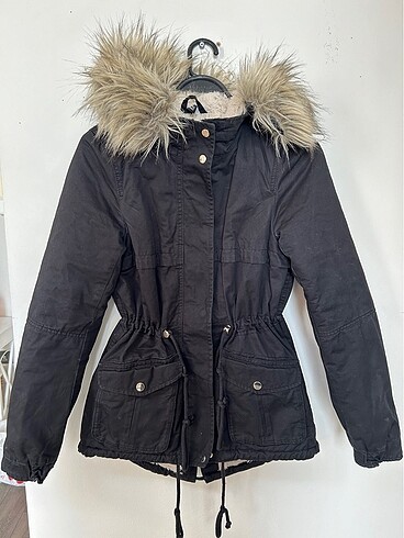 H&M mont