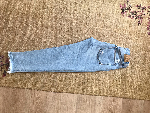 Pull and Bear Mom jean