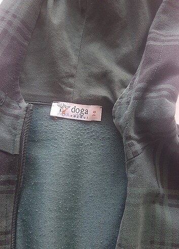 Doğa koleji 7-8 yaş orjinal kapşonlu hırka - Görsel 3