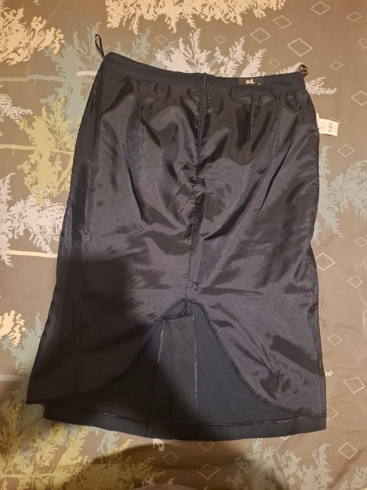 Adill Işık L beden, Lacivert Diz Altı Kalem Etek - Görsel 3