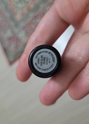 MAC Orjinal mac ruj koyu bordo ariana grande