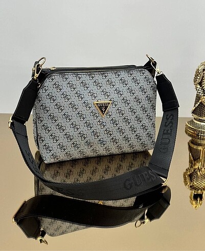 Guess çapraz çanta
