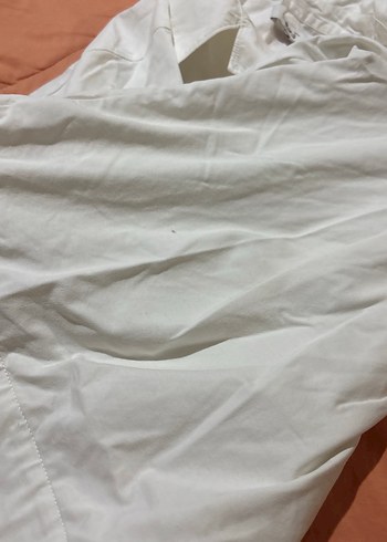 Düğmeli Beyaz Keten Kadın Gömlek - Görsel 4