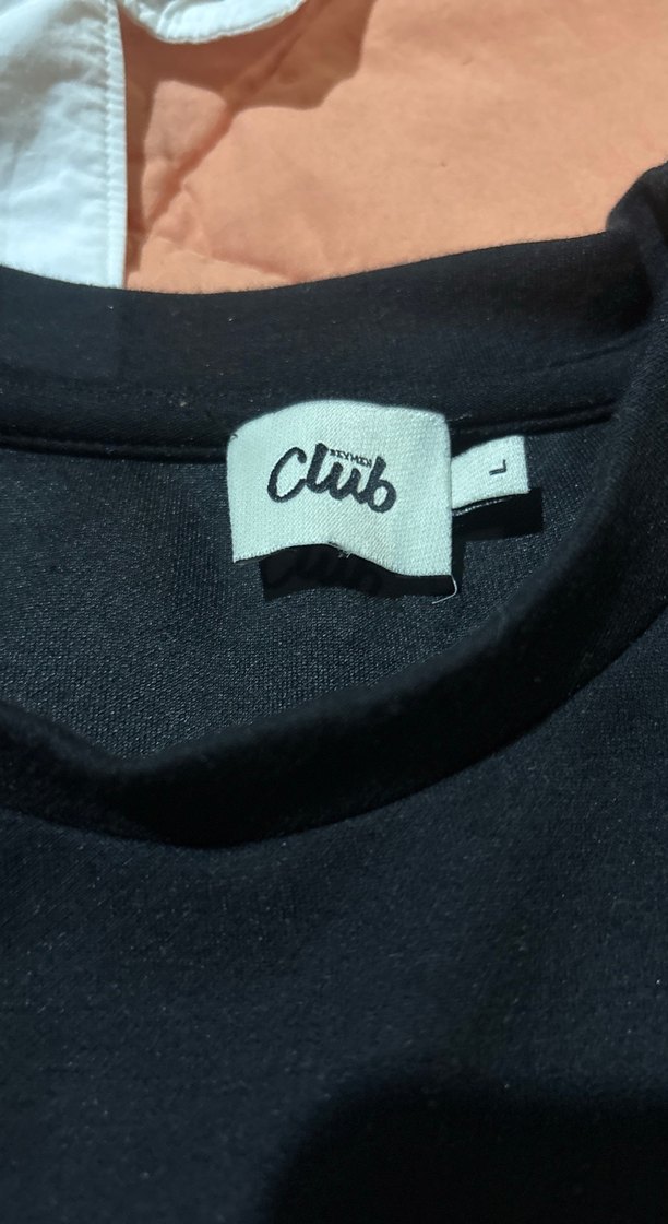 Nakış Detaylı Siyah Hamile Tişörtü - Görsel 2