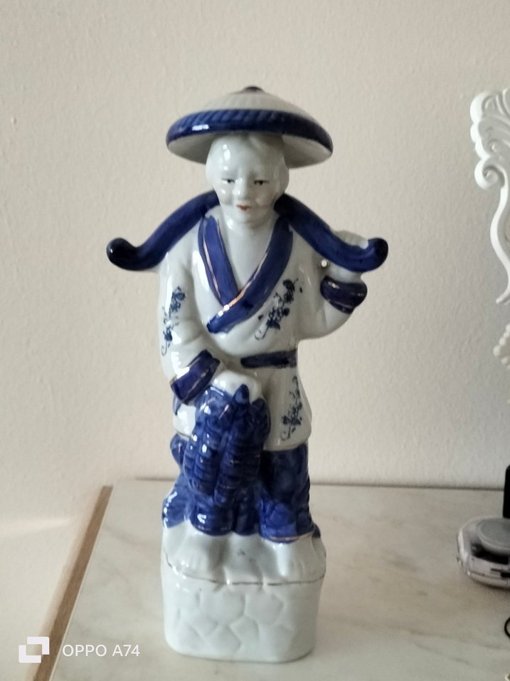 İngiliz porselen  balıkçı dede biblo - Görsel 3