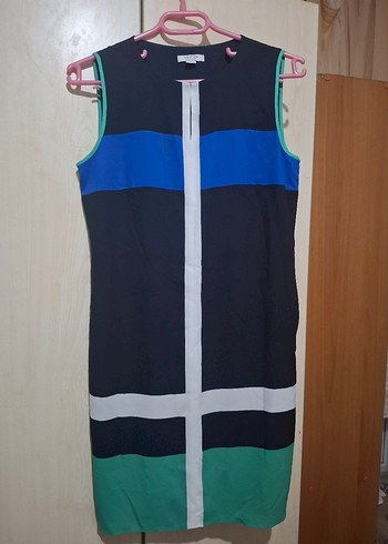 Kemerli, V Yaka, Renkli Midi Kadın Elbise - Görsel 3